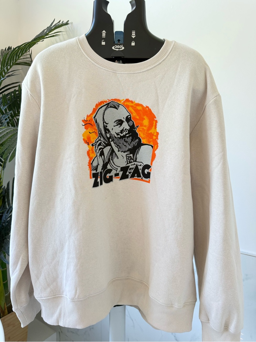 NWT Zig-Zag Original Old School Boris Crew Neck Fleece Sweatshirt Stone XL
